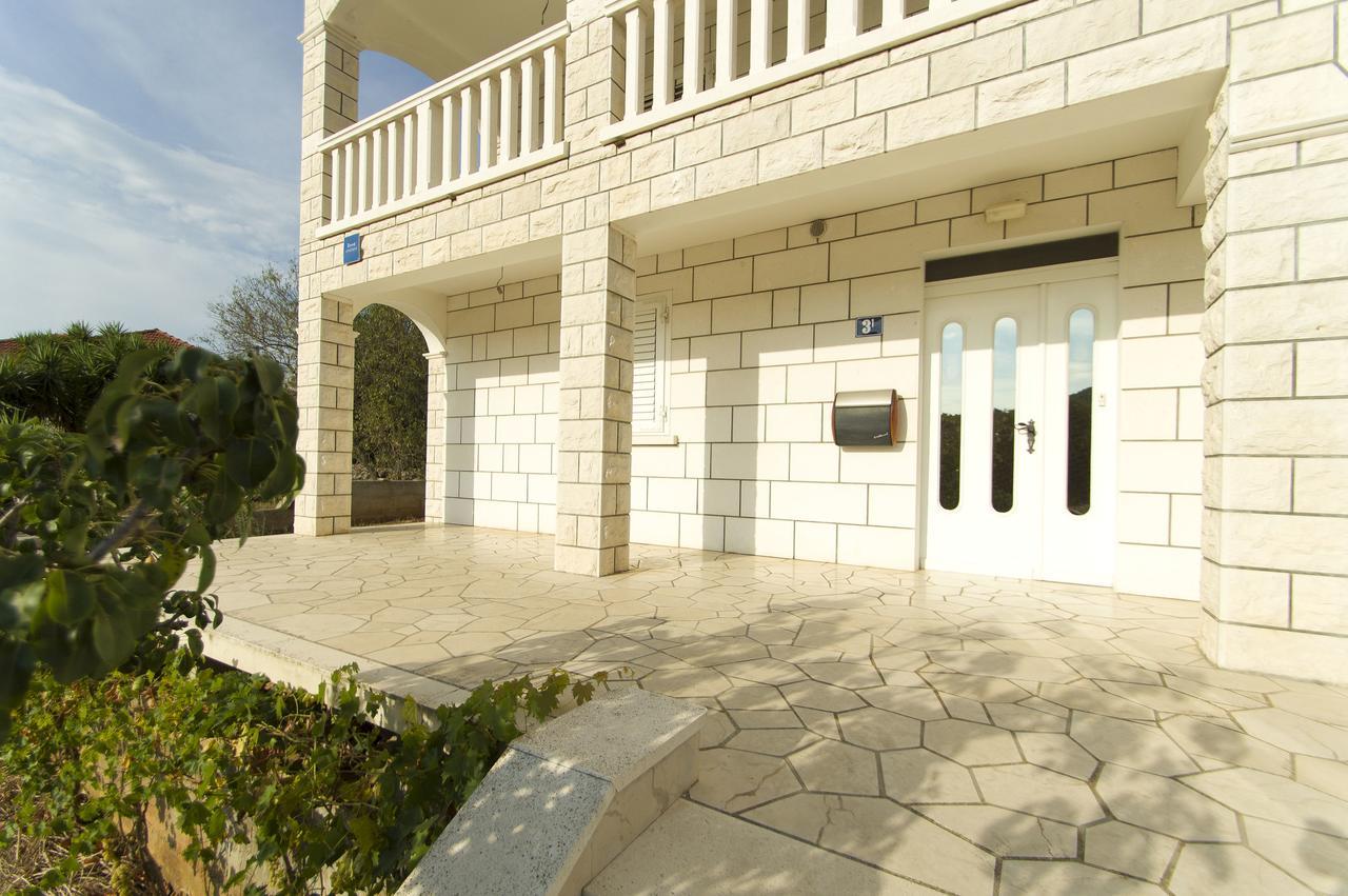 Apartments فيلا لوكا المظهر الخارجي الصورة